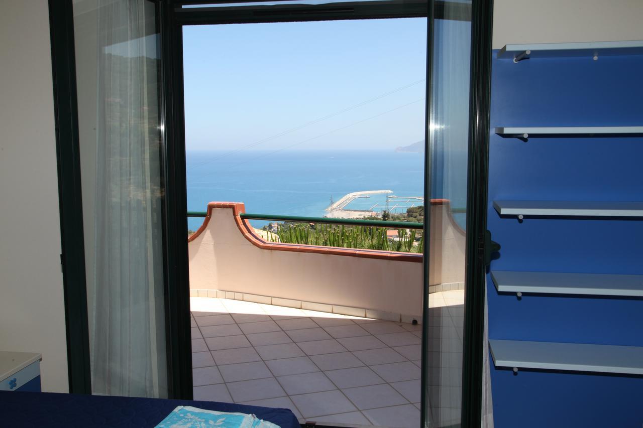 Bed and Breakfast La Collina Capo dʼOrlando Exterior foto