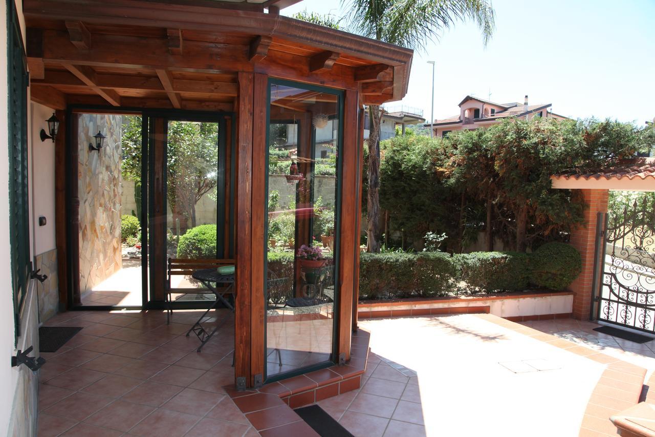 Bed and Breakfast La Collina Capo dʼOrlando Exterior foto