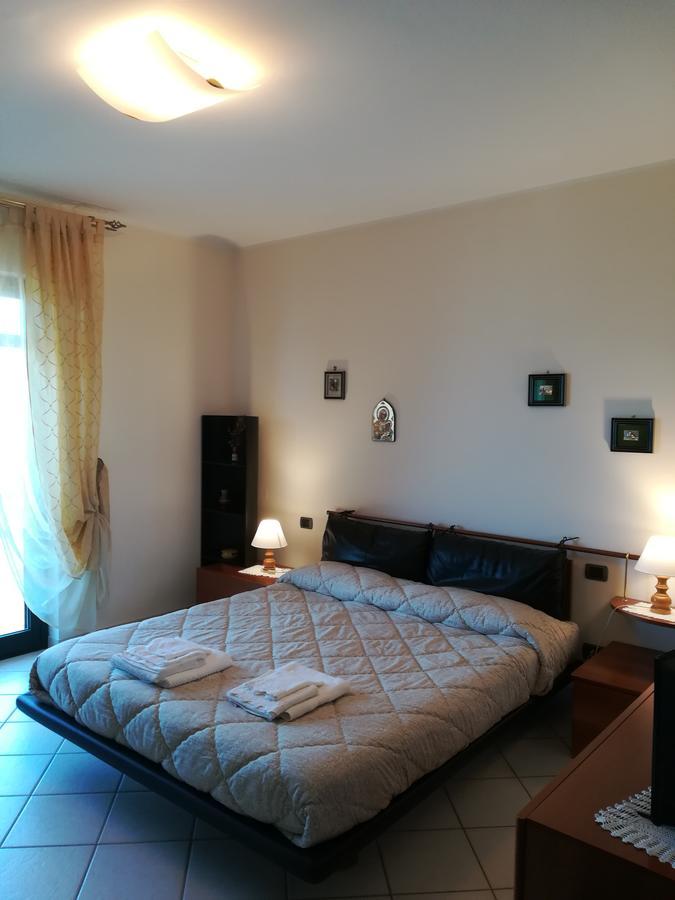 Bed and Breakfast La Collina Capo dʼOrlando Exterior foto