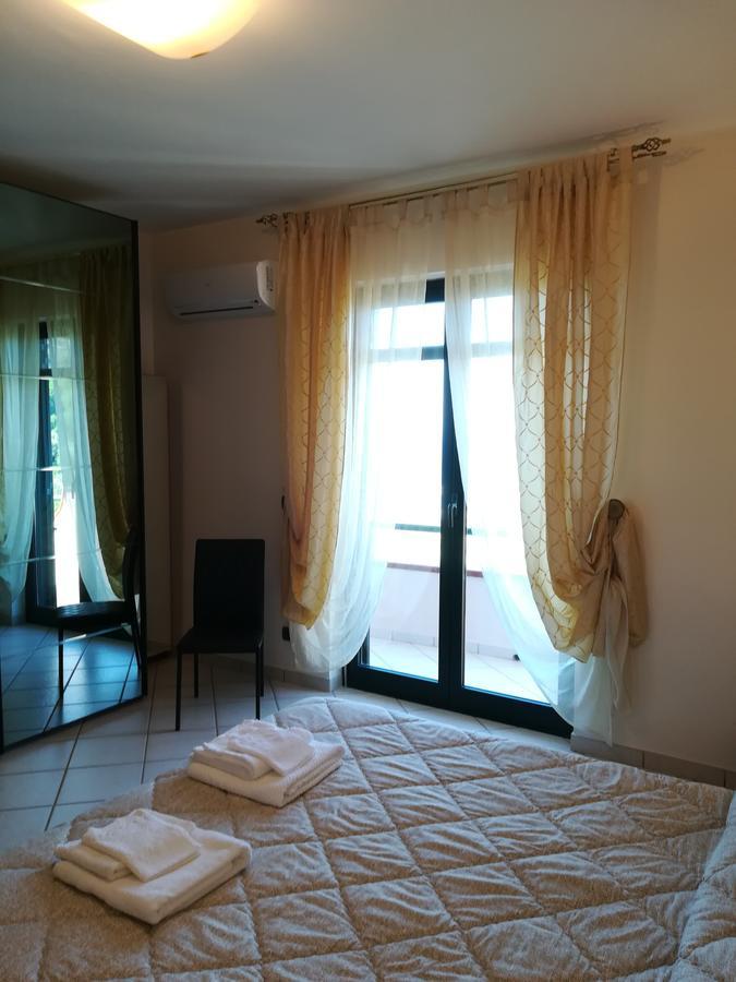 Bed and Breakfast La Collina Capo dʼOrlando Exterior foto